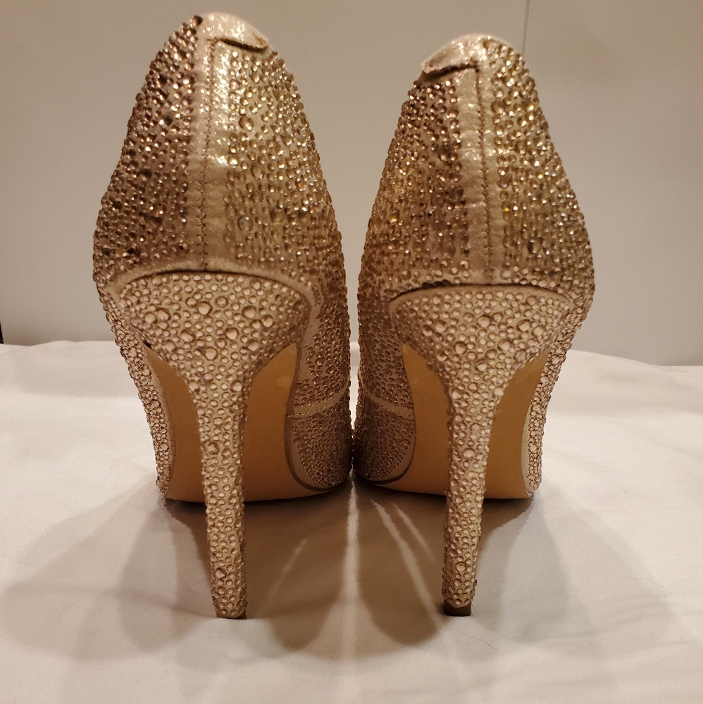 DIBA Rose Gold Pumps Size 8 - Picture 4 of 6